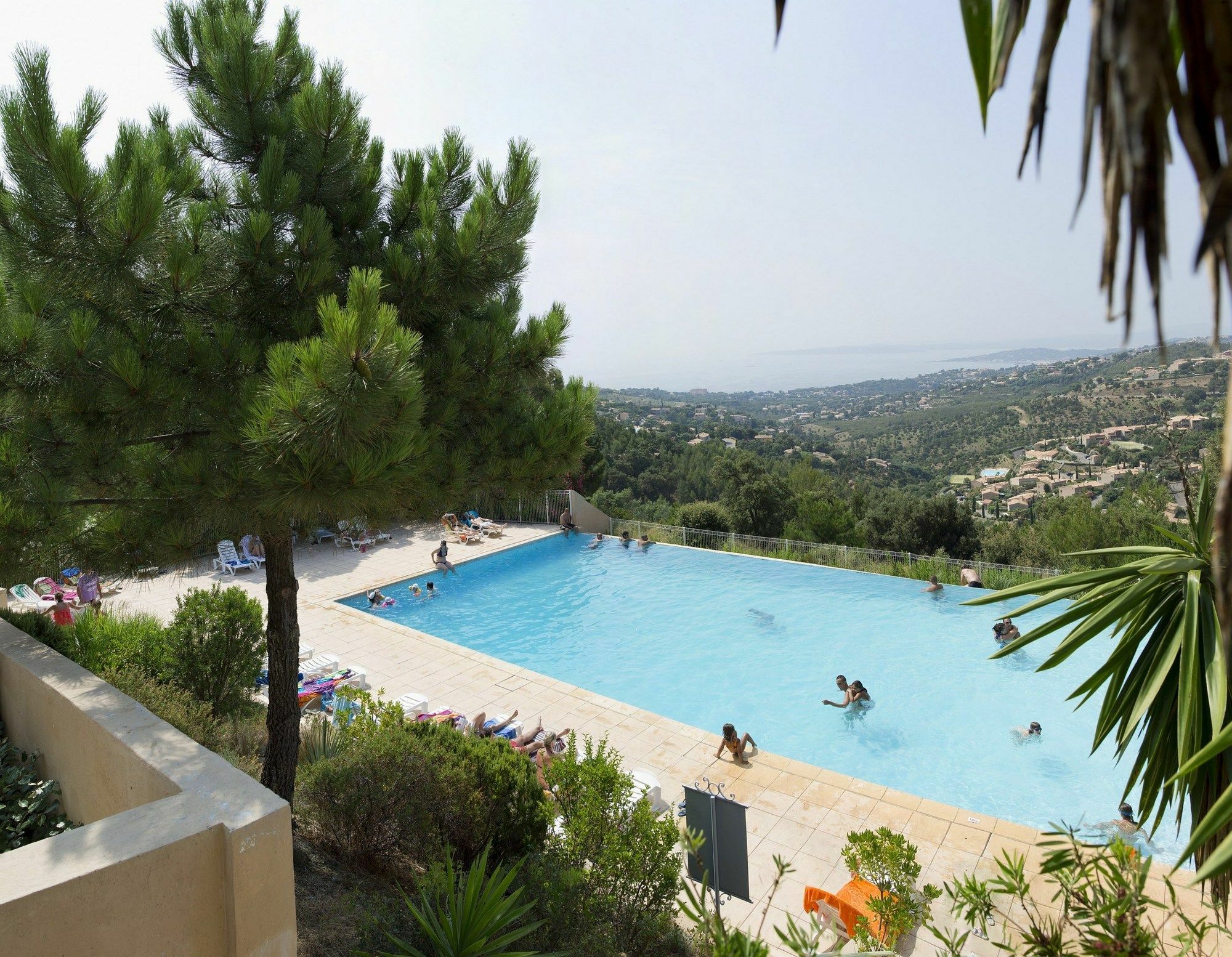 Residence Pierre & Vacances Les Terrasses Des Issambres Les Issambres Eksteriør bilde